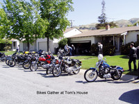 Bikes_Gather_at_Tom_s_House.jpg